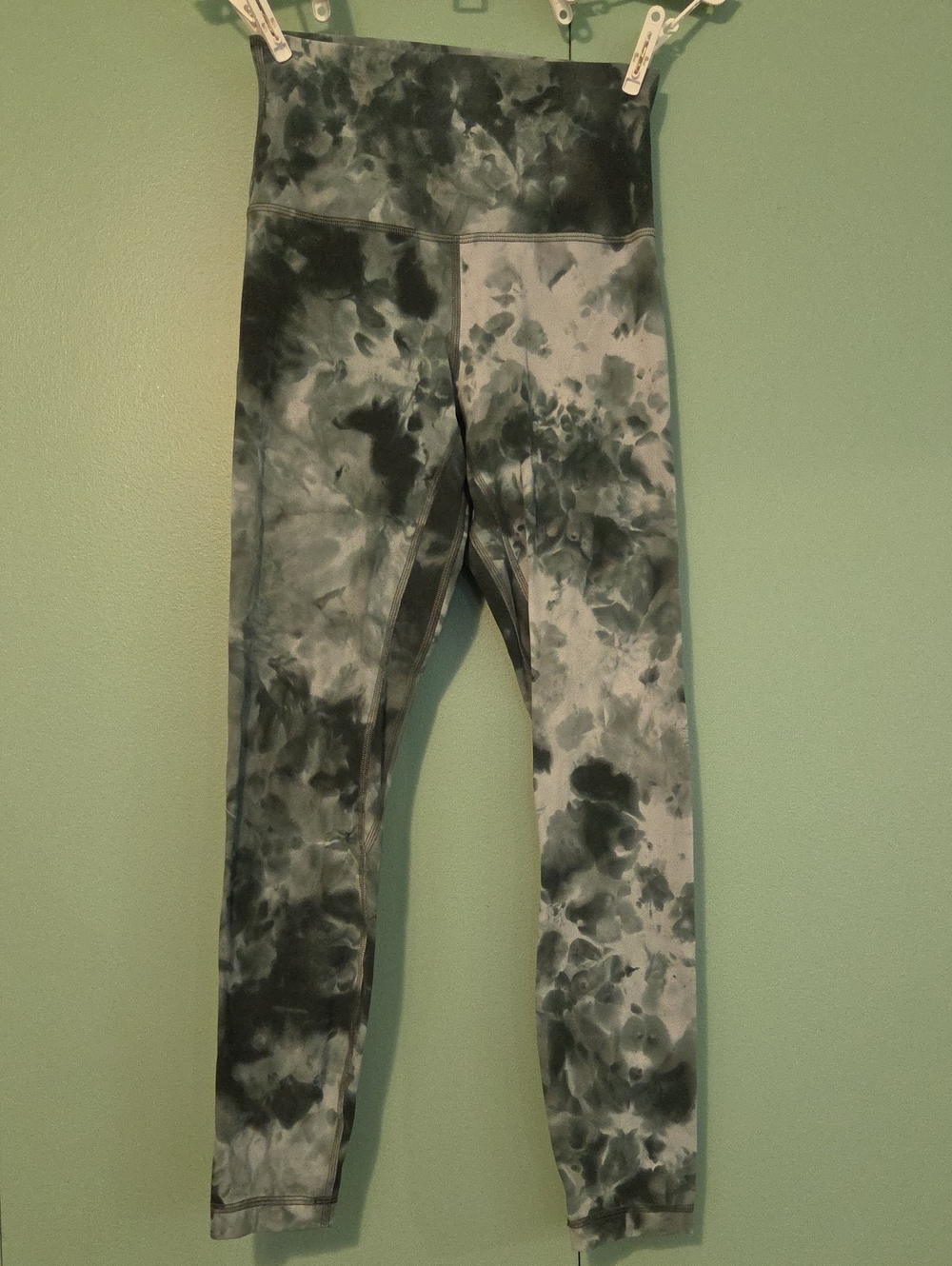 Lululemon Green Tye Dye Legging Size 4